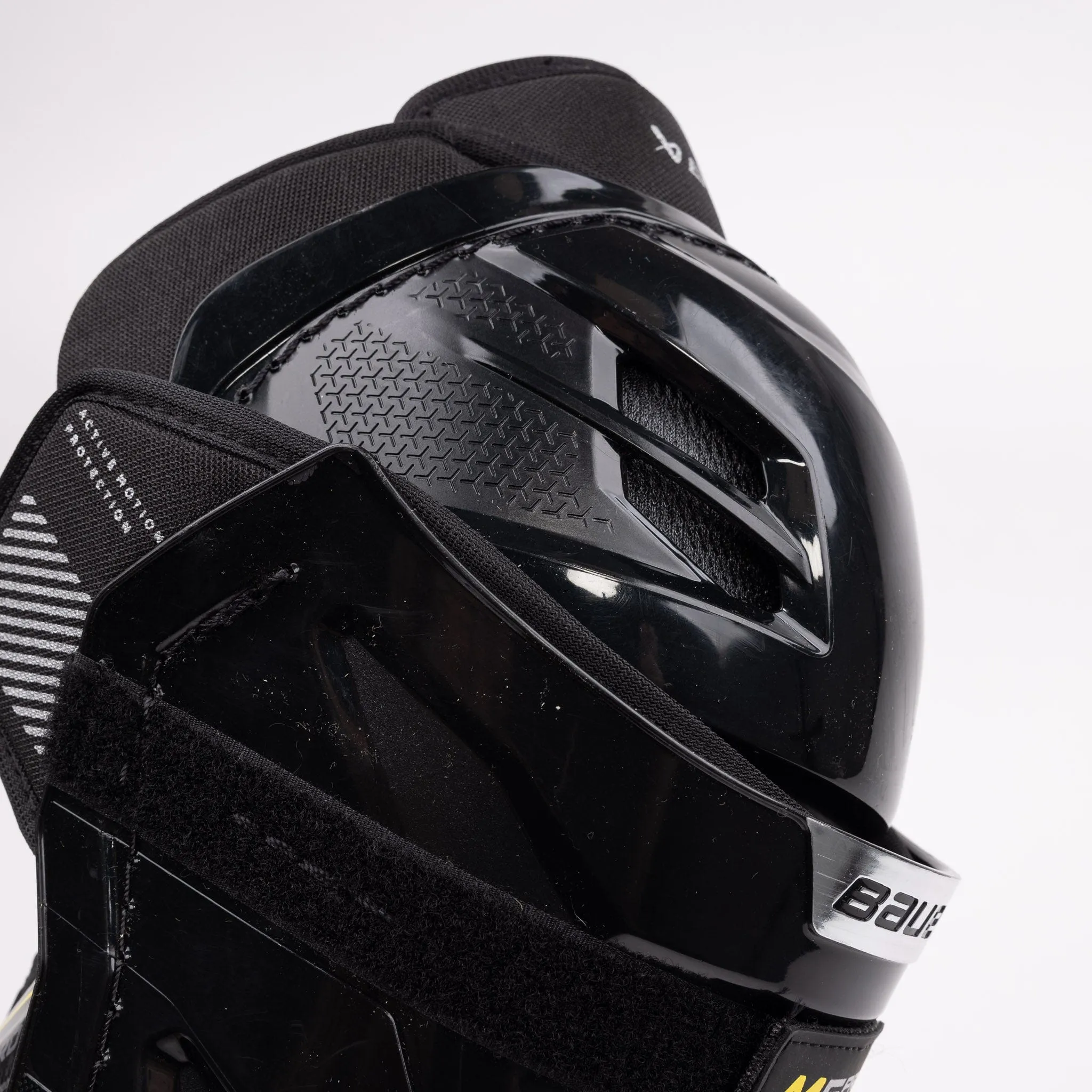 Bauer Supreme M5 Pro Senior Hockey Shin Guards