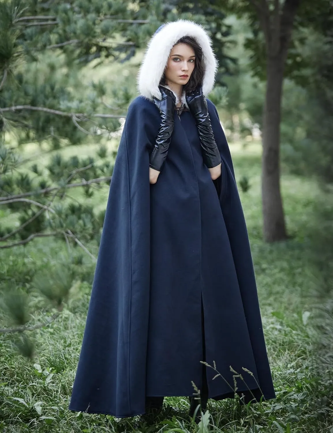 BEAUTELICATE Renaissance Hooded Cloak Cosplay Medieval Wool Blend Halloween Winter