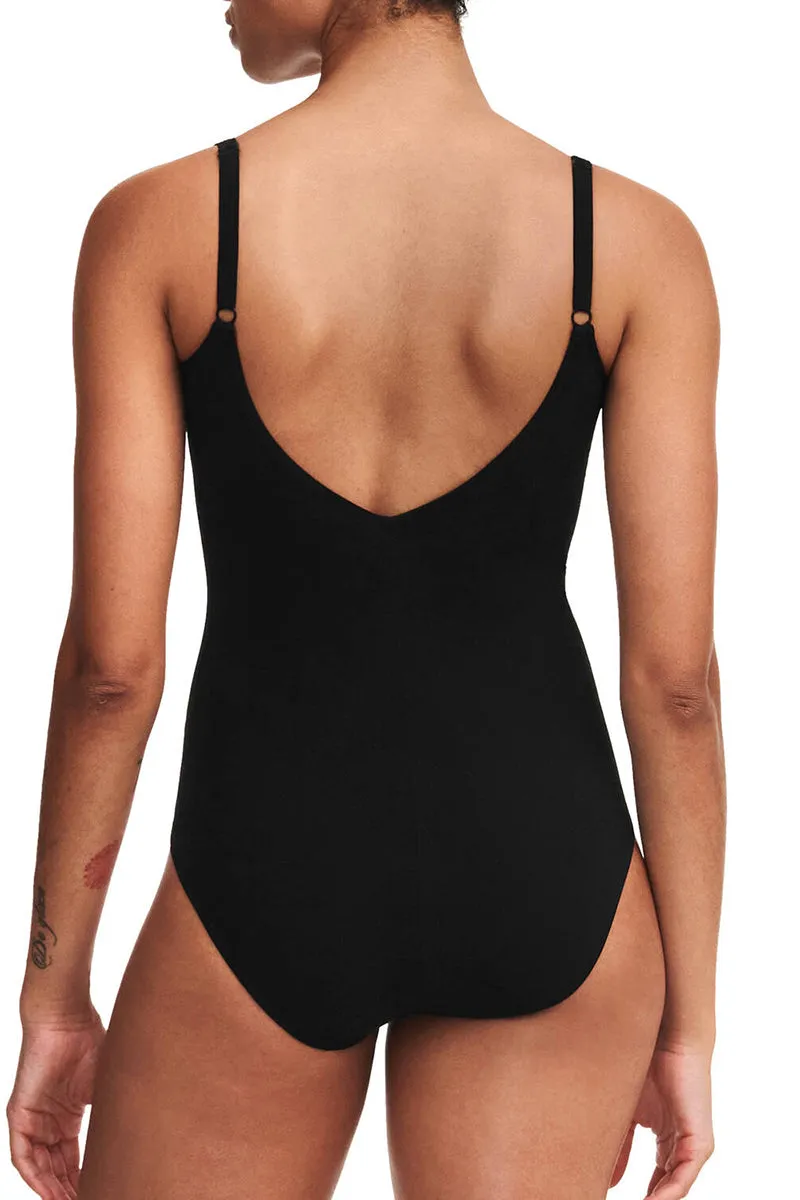Chantelle Emblem  Covering Underwire  1Pce
