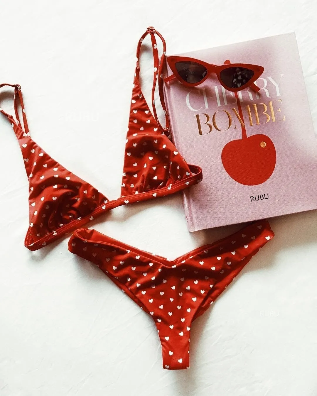 Chic Heart Printed Triangle Bikinis Two Piece Swimsuit SW925