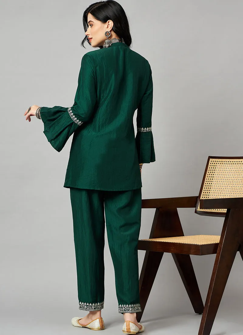 Chinon Kurta and Pant Set with Embroidery Work