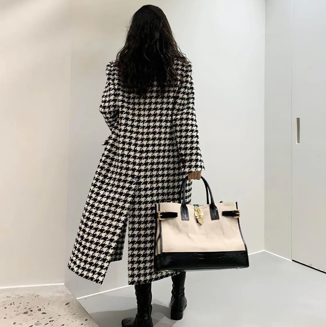 chouyatou Women's Houndstooth Wool Trench Coat Notch Lapel Maxi Long Overcoat Double Breasted Peacoat