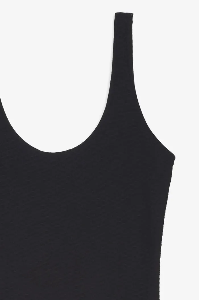 Jace One Piece Black