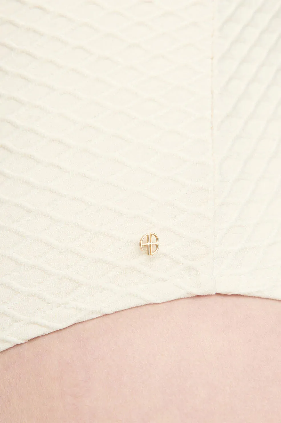 Jace One Piece Cream