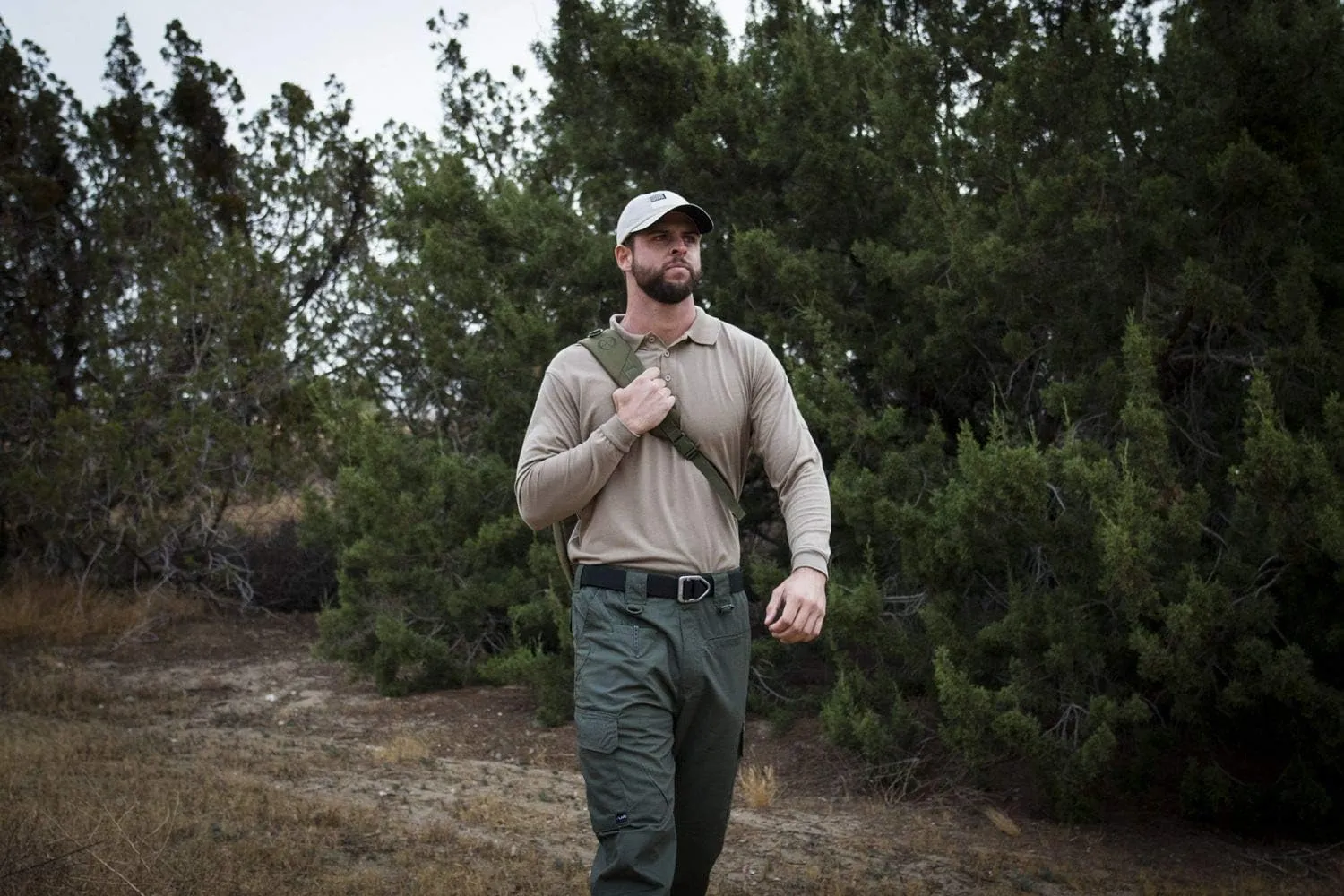 LAPG Men's Basic Operator Pants, Water-Resistant, Lightweight & Durable Tactical Ripstop Hiking EDC Pants for Men