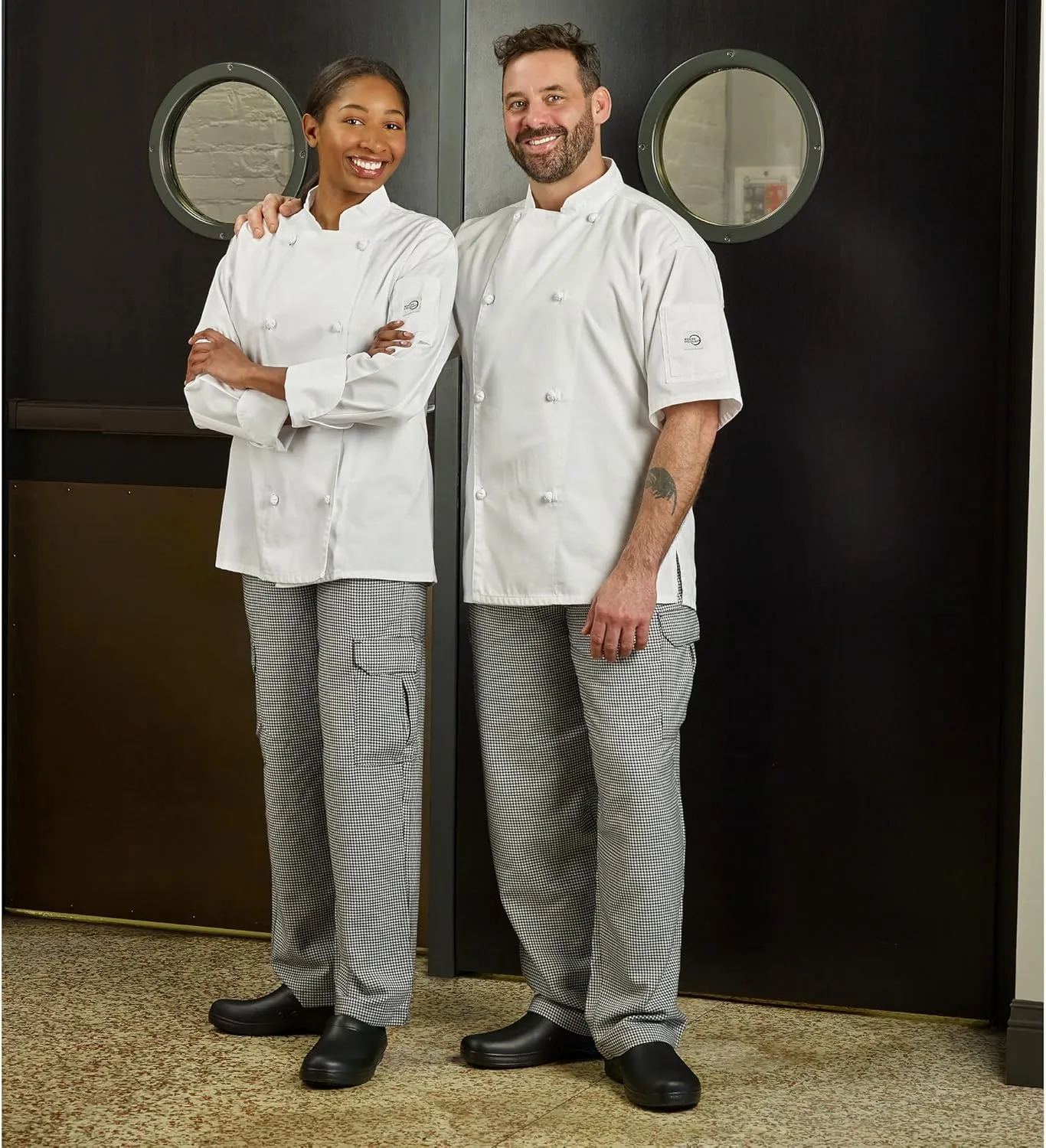 Mercer Culinary M61071HTM Genesis Women's Chef Cargo Pant in Hounds Tooth, Medium, Black/White