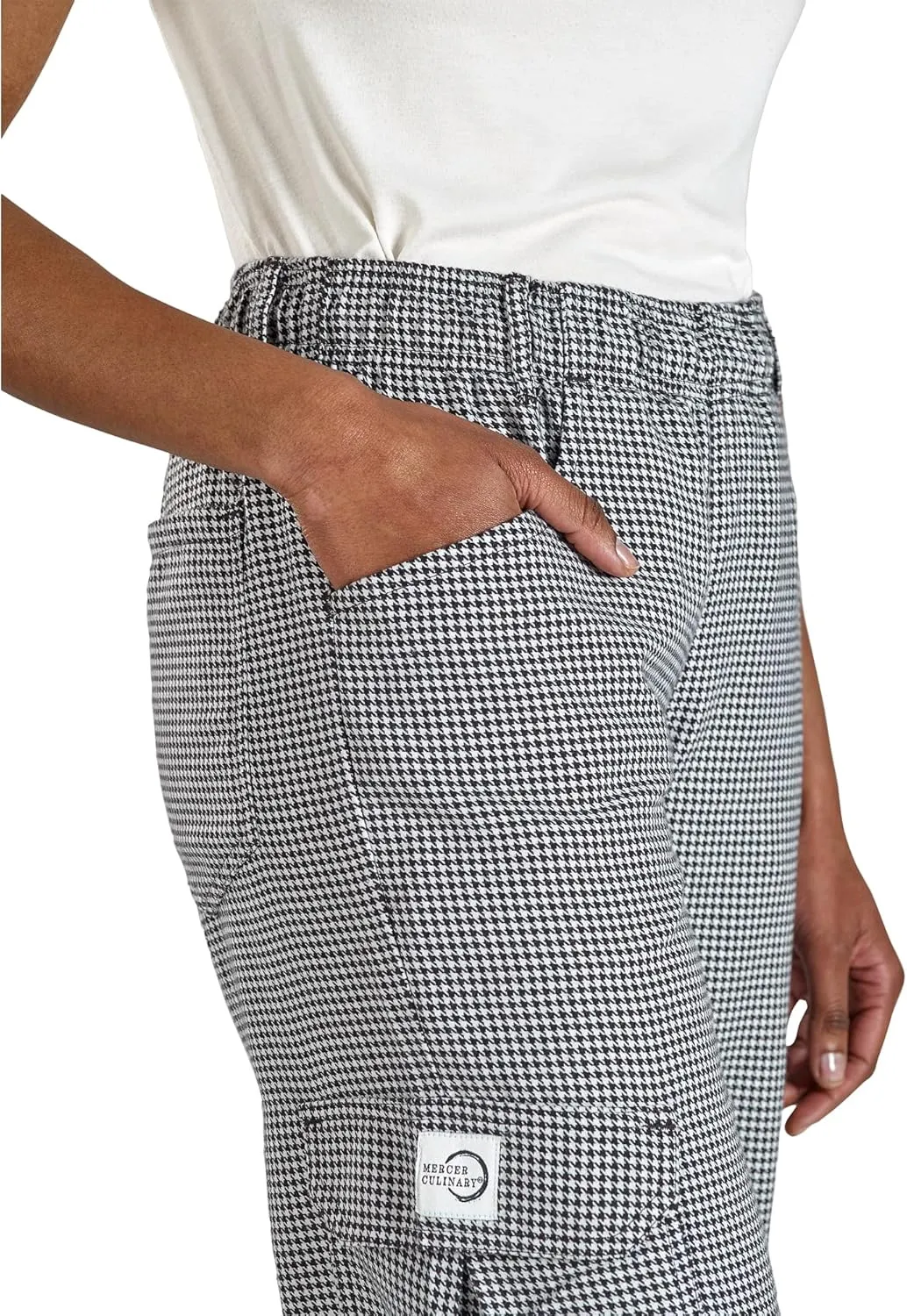 Mercer Culinary M61071HTM Genesis Women's Chef Cargo Pant in Hounds Tooth, Medium, Black/White