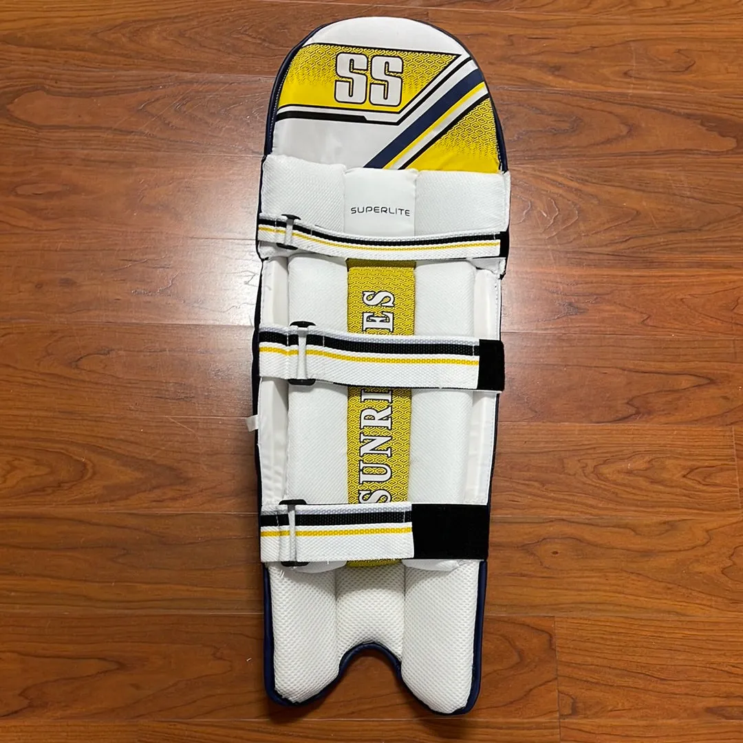 SS Superlite Junior / Youth Cricket Batting Pads(Color)