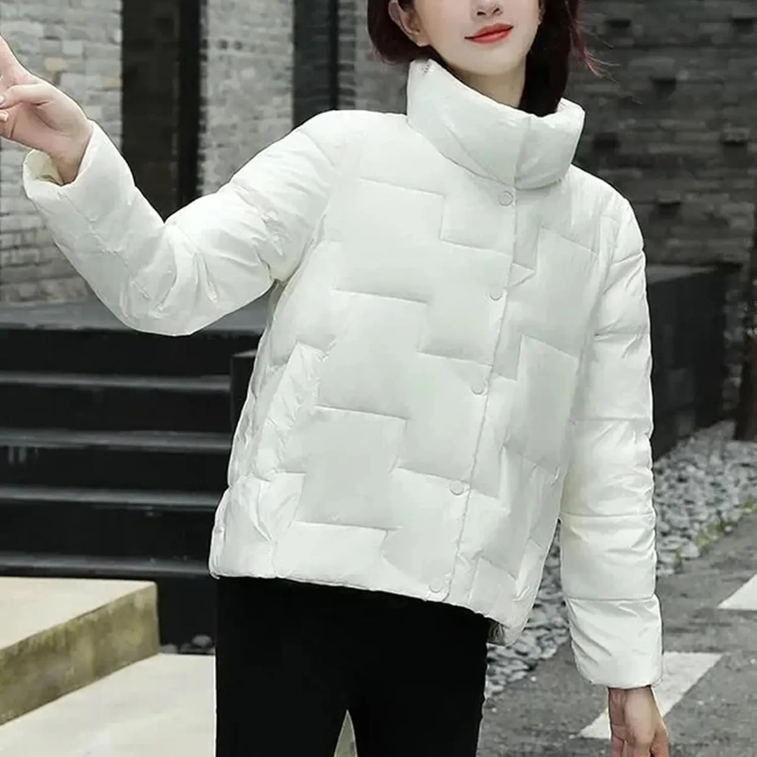 Winter Cotton-Padded Coat Women Short Parkas Stand Collar Coat Ligh Loose Ms Warm Cotton-Padded Jacket Female