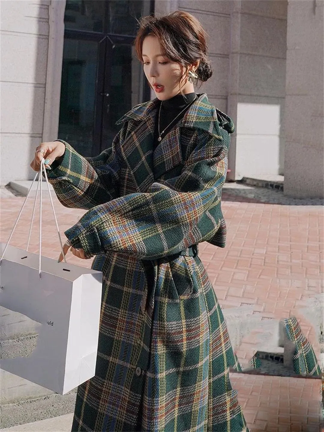 Women Vintage Plaid Tweed Long Coats Loose Wool Blend Thicken Jackets Warm Cotton Padded Lined