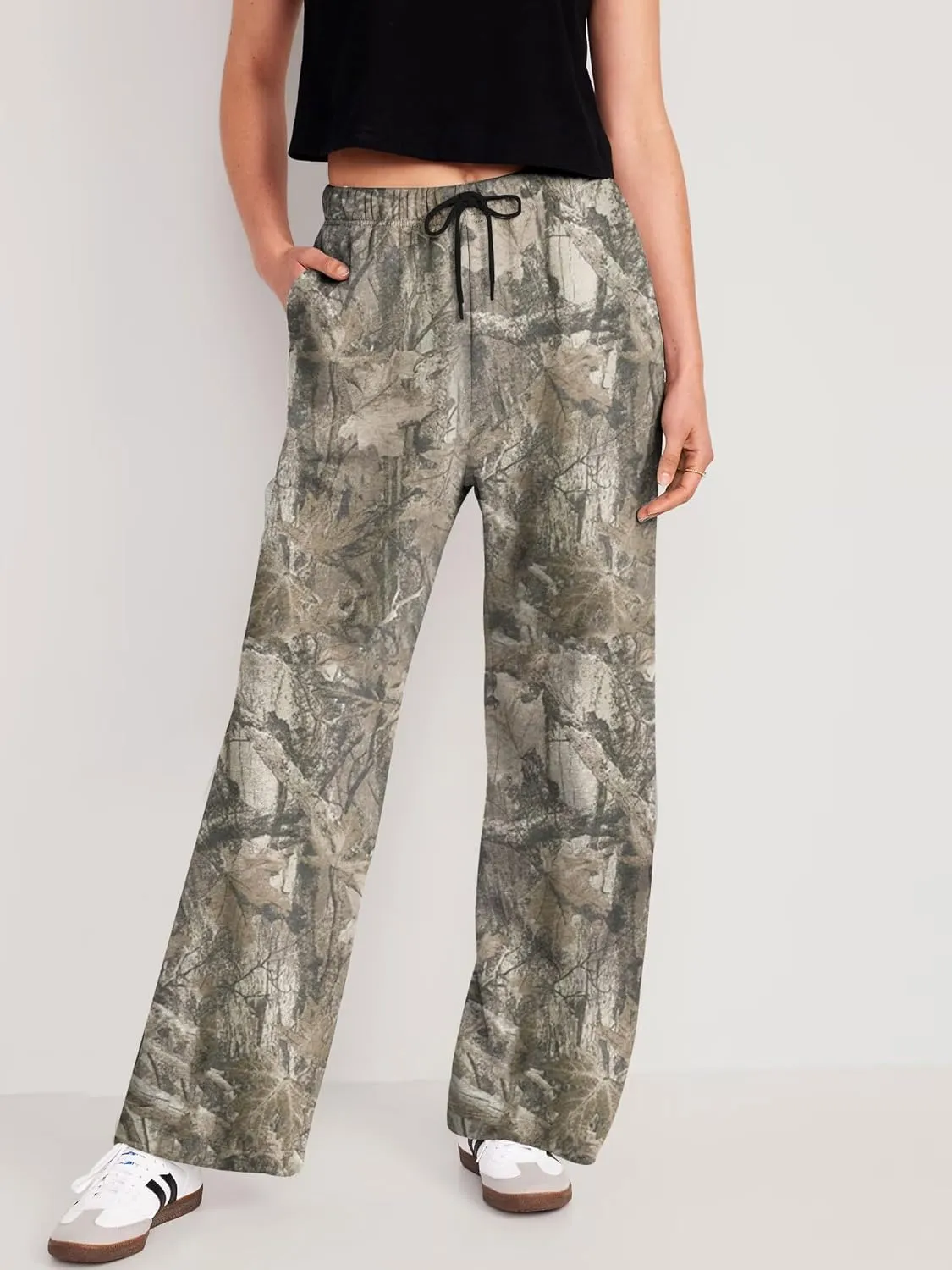 Women Wide Leg Camo Sweatpants High Waisted Drawstring Baggy Jogger Fleece Loose Sweat Pants with Pockets