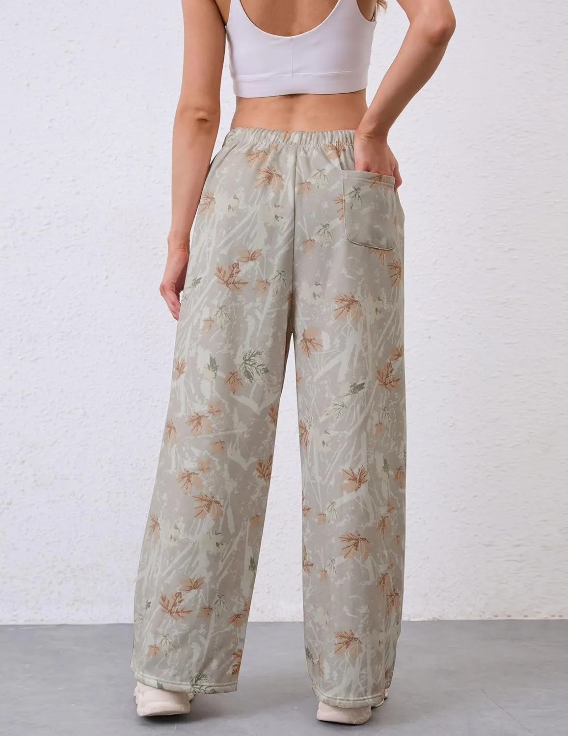 Women Wide Leg Camo Sweatpants High Waisted Drawstring Baggy Jogger Fleece Loose Sweat Pants with Pockets