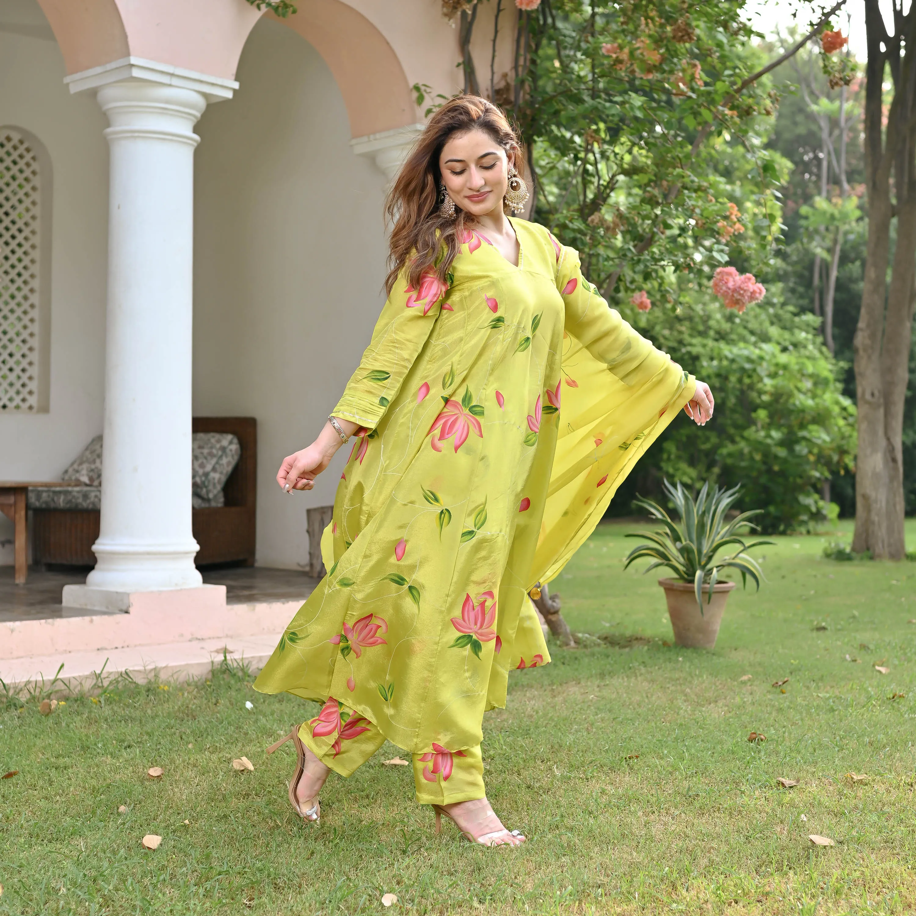 Yashvi Tissue Silk Suit set
